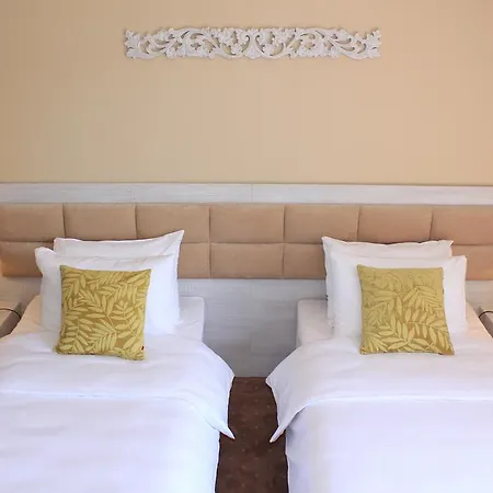 Hotel Legnicki & Restauracja 3*