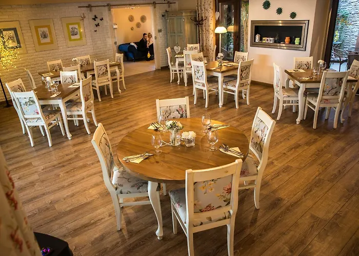 Legnicki & Restauracja Hotel 3*